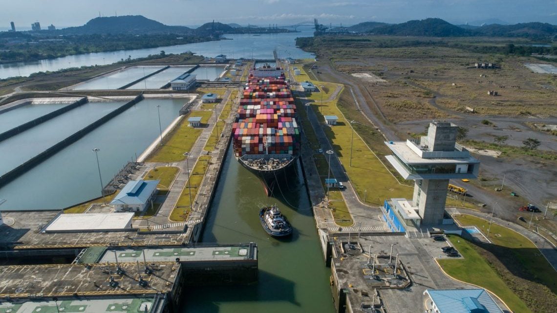 Panama Canal Traffic and Tonnage Rise Despite El Niño Challenges