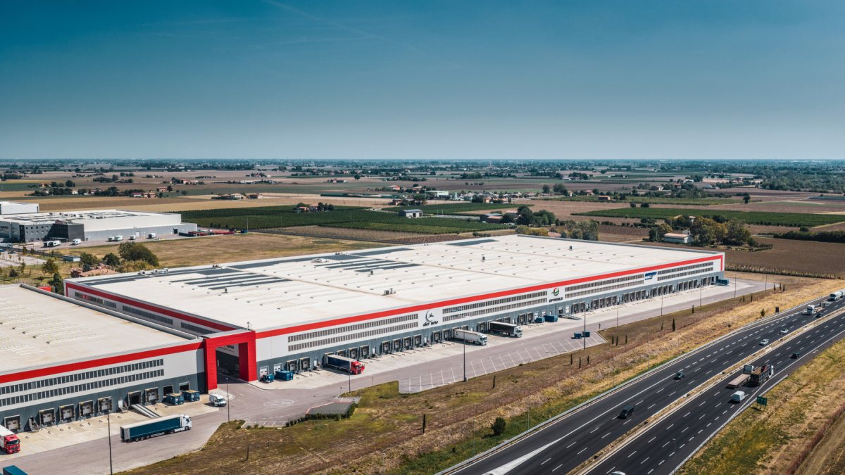 DP World launches logistics hub in Italy