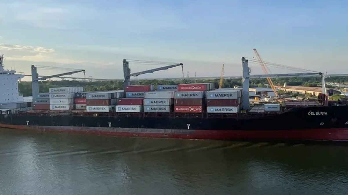 Transworld acquires boxship duo for $42.78m