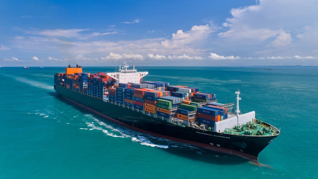 SFL acquires for $365m newbuild boxship pair and VLAC
