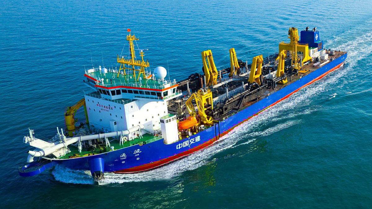 Tongjun – New hopper dredger boasts long-range discharge capability