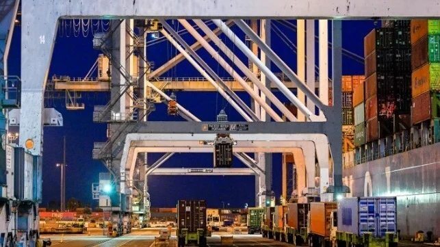 U.S. Container Imports Expected to Fall in First Half of 2026