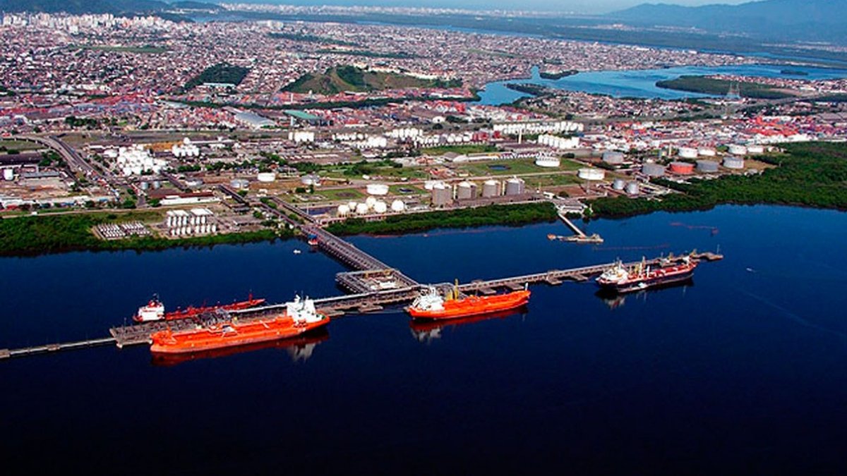 Alemoa will have two new berths and expands liquid bulk capacity at the Port of Santos