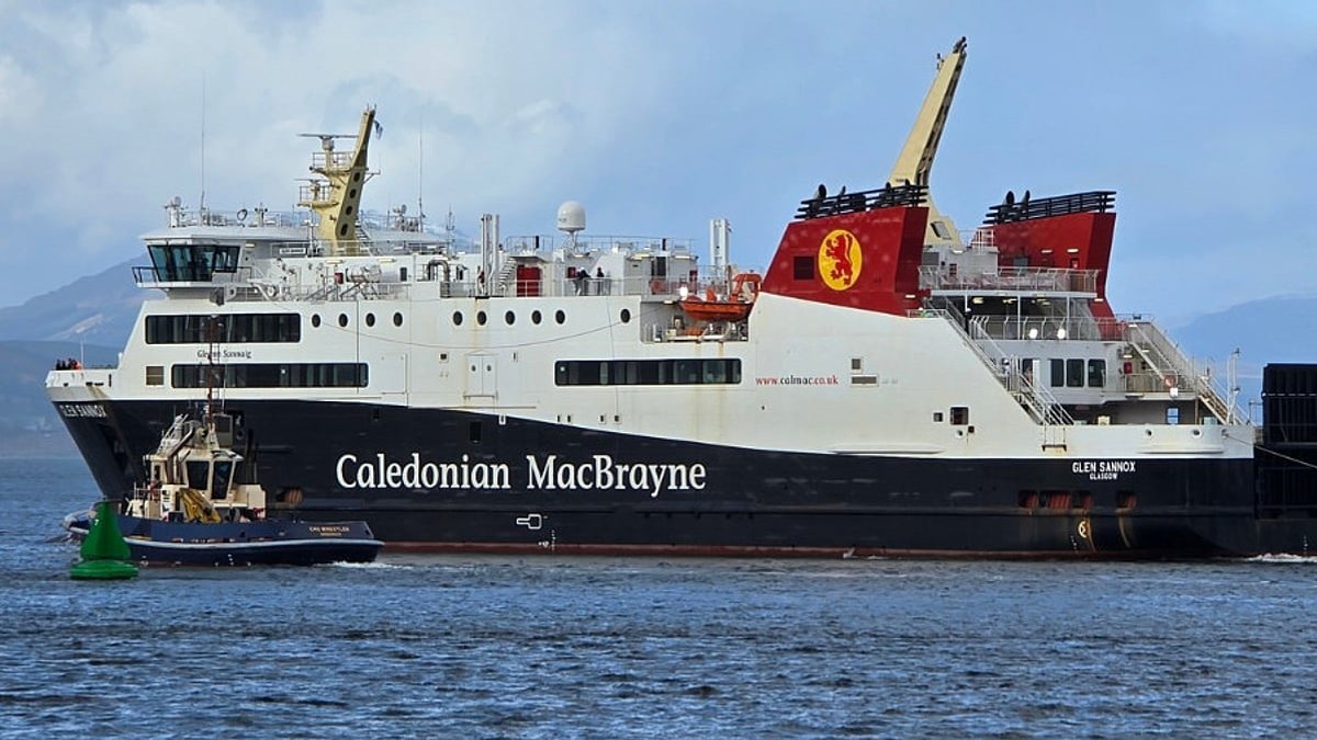 Builder says troubled Scottish ferry needs new propellers