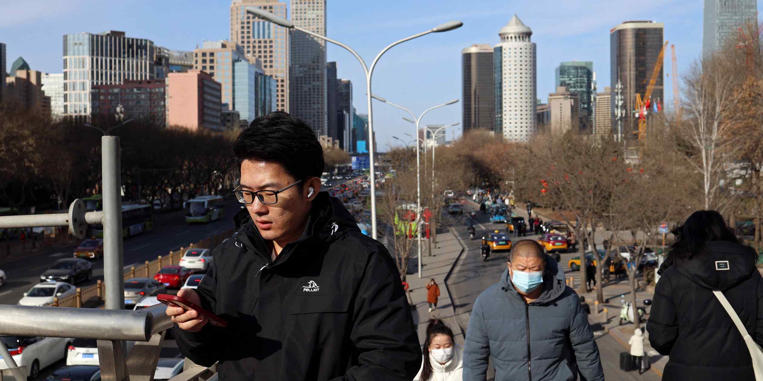 Chinese telecom capex to dip to 15-year low, hitting ZTE