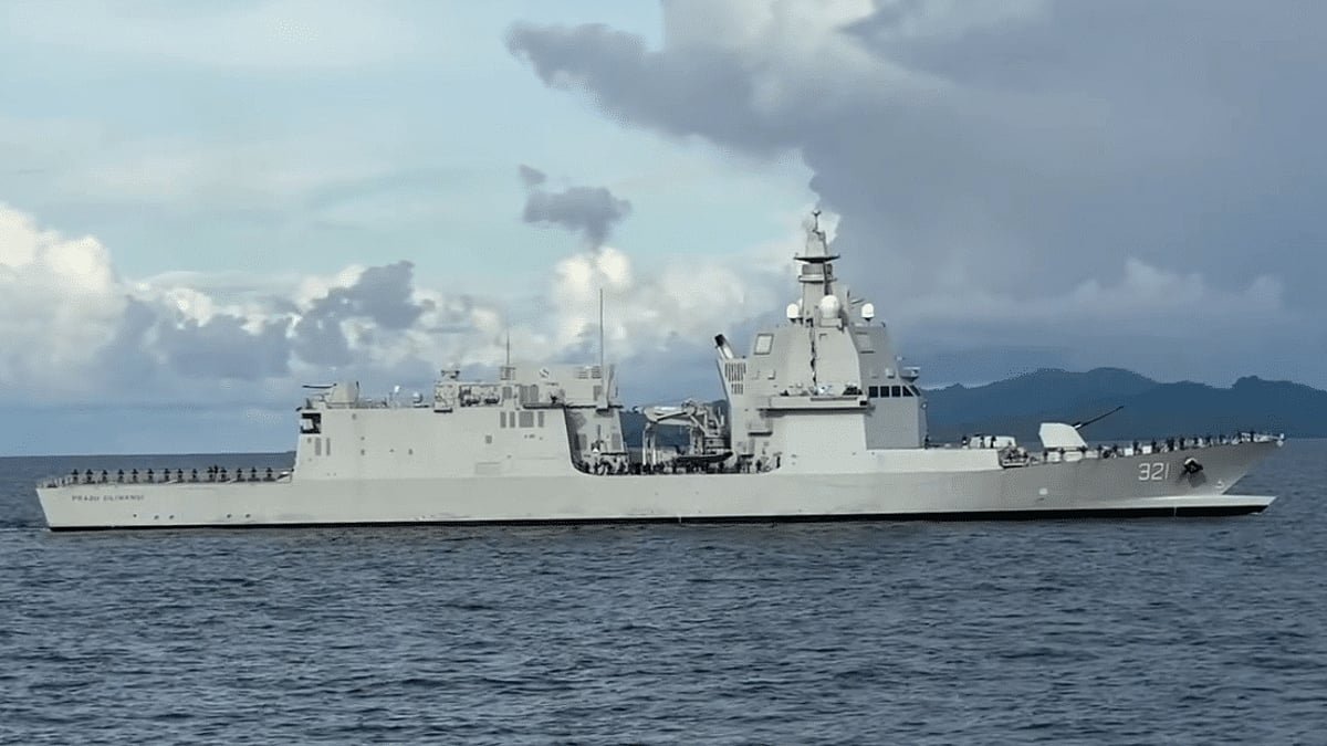 Indonesian Navy patrol ship arrives in home waters
