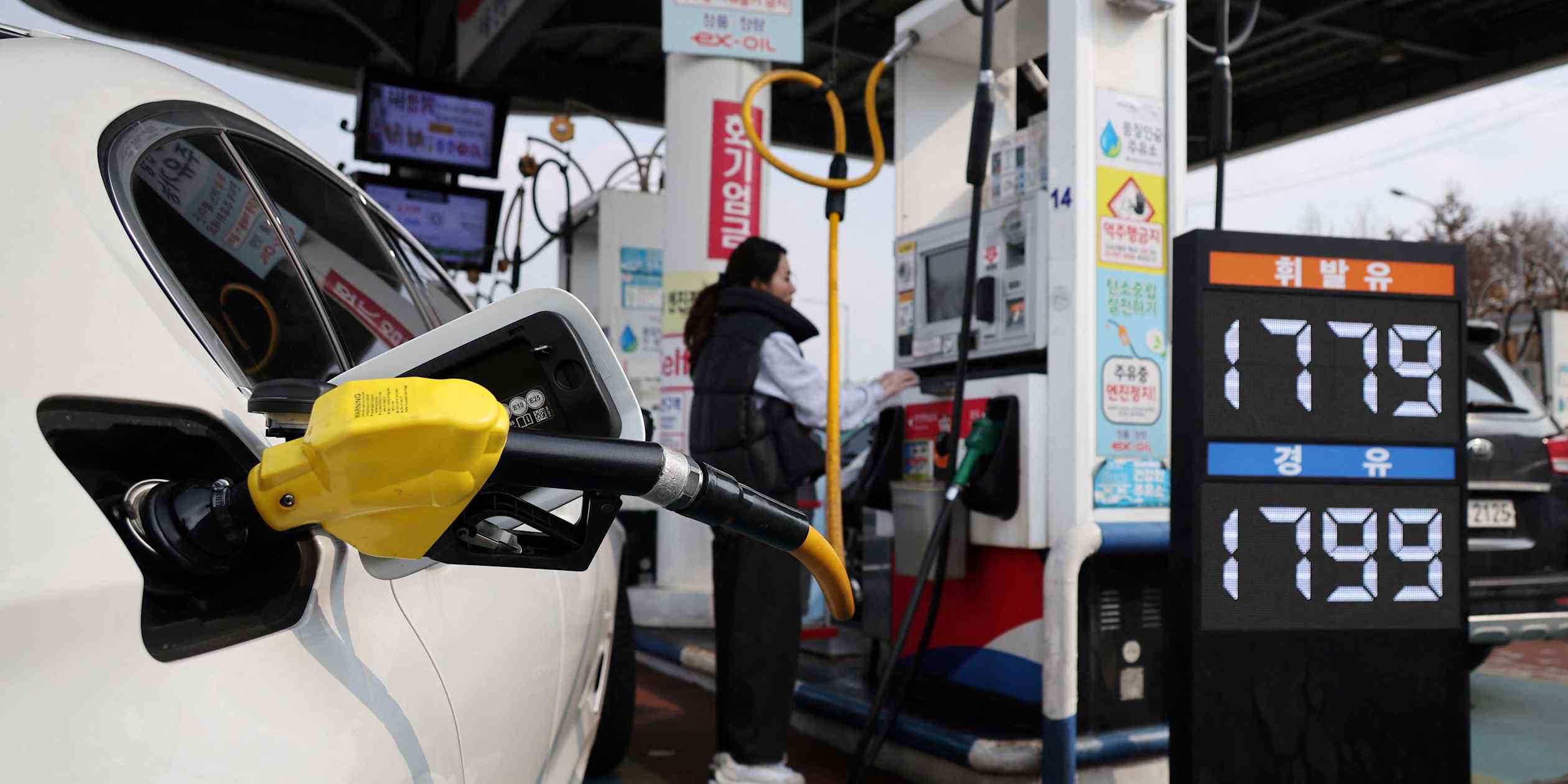 South Korea rolls out $17bn ‘wartime’ budget as oil spike rattles economy