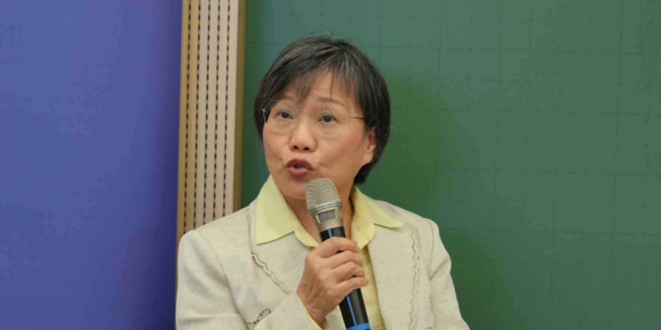 Taiwan minister calls for removal of China-born opposition lawmaker