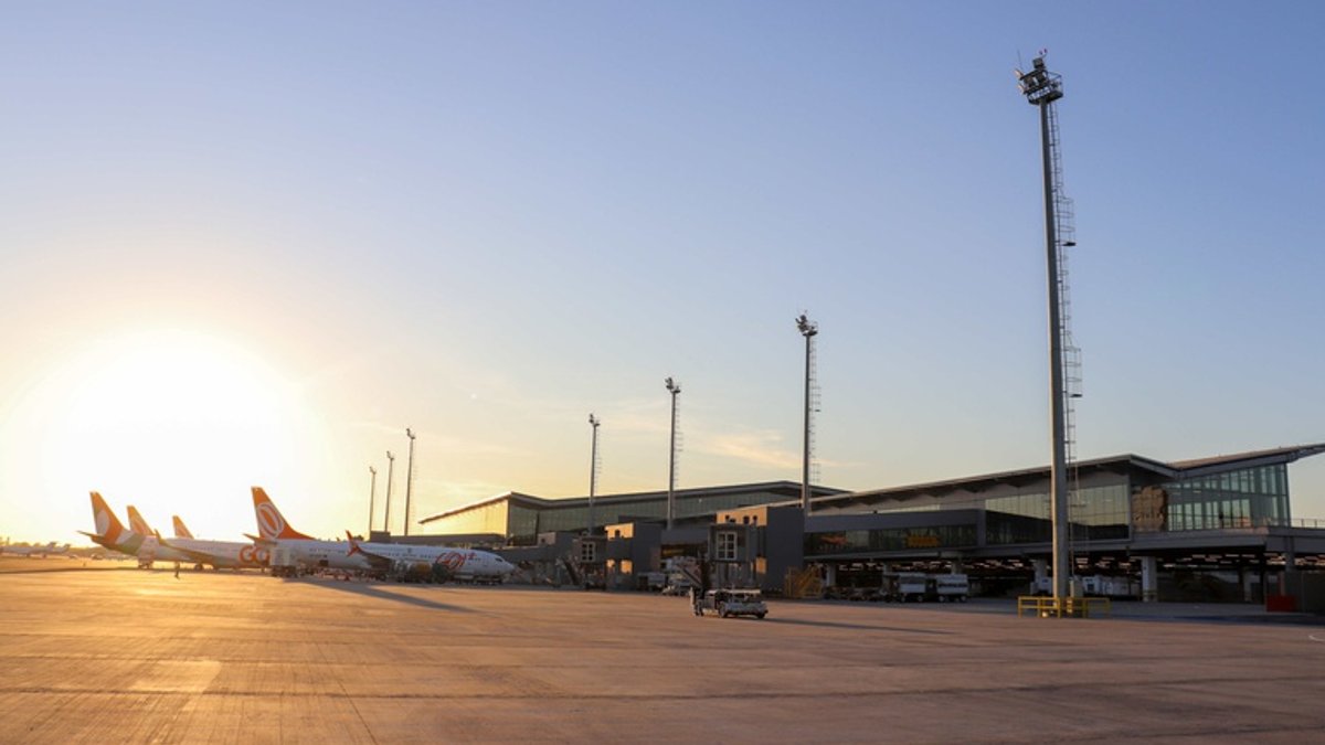 The South Region has the highest air passenger movement in January since the year 2000