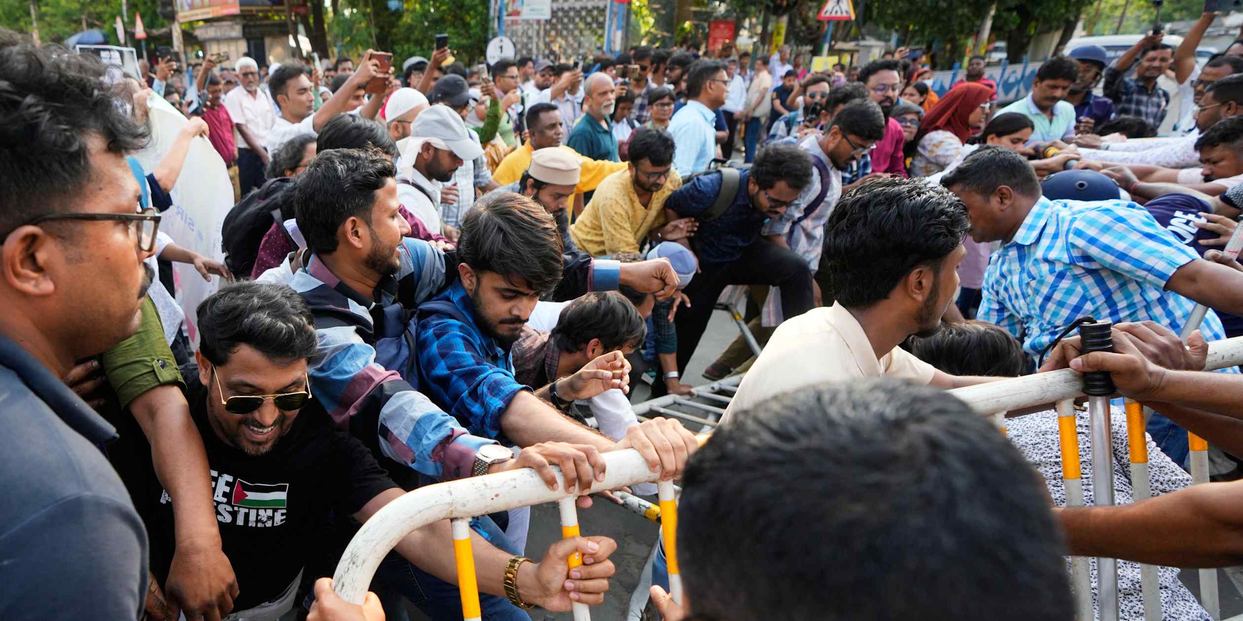 India drops 9m voters, or 10% of total, weeks before West Bengal poll