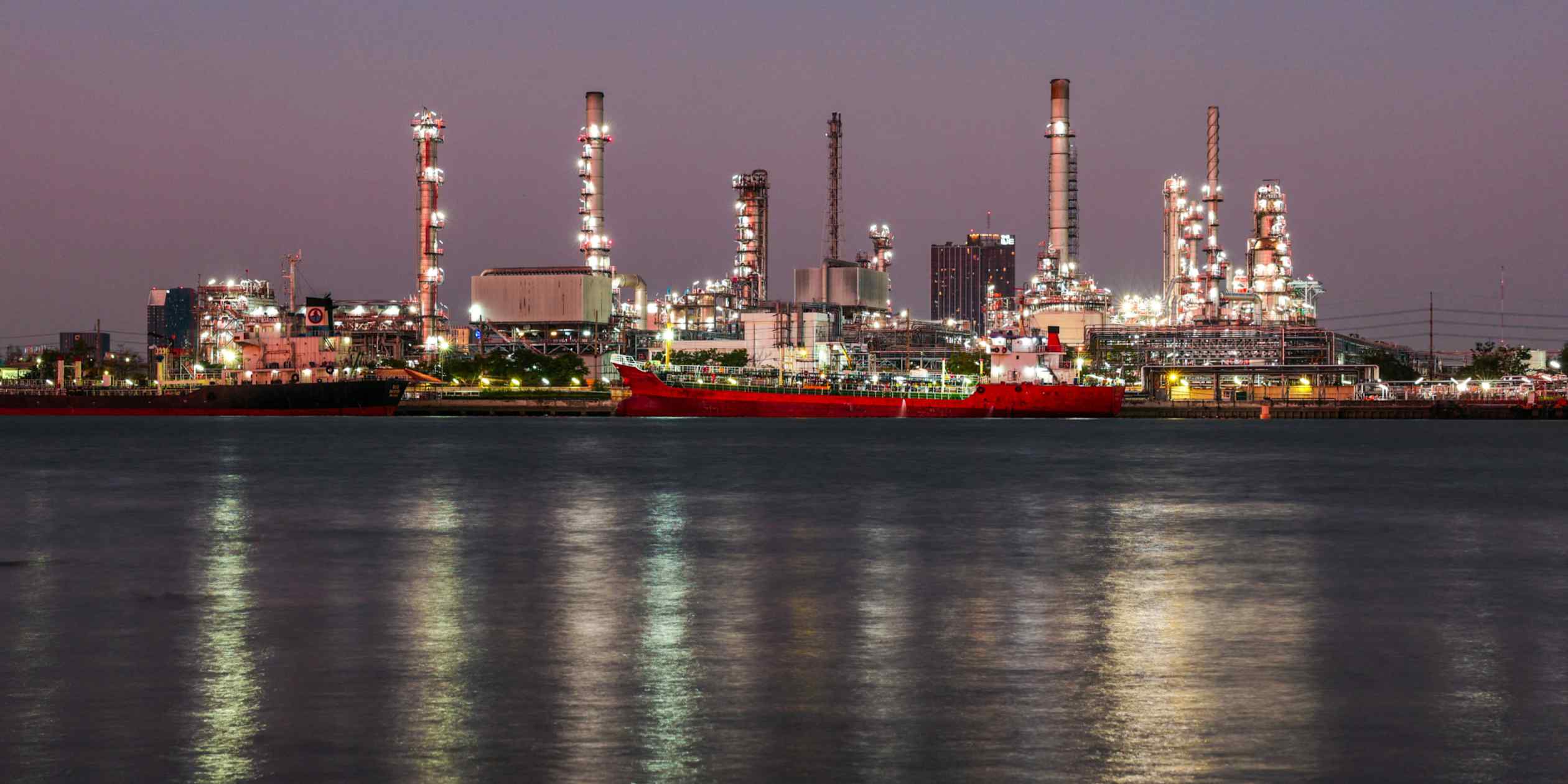 ASEAN states boost oil imports from Brunei, Libya and US