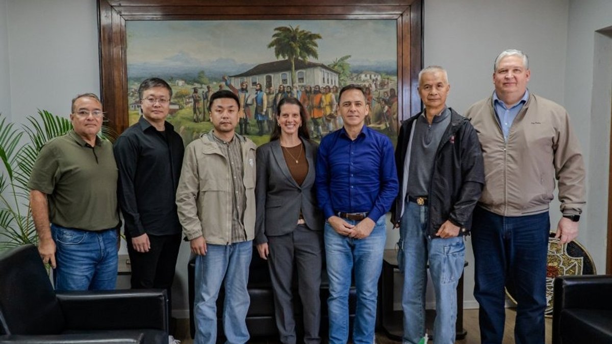Paranaguá welcomes Chinese investors to deal with the future Porto Guará
