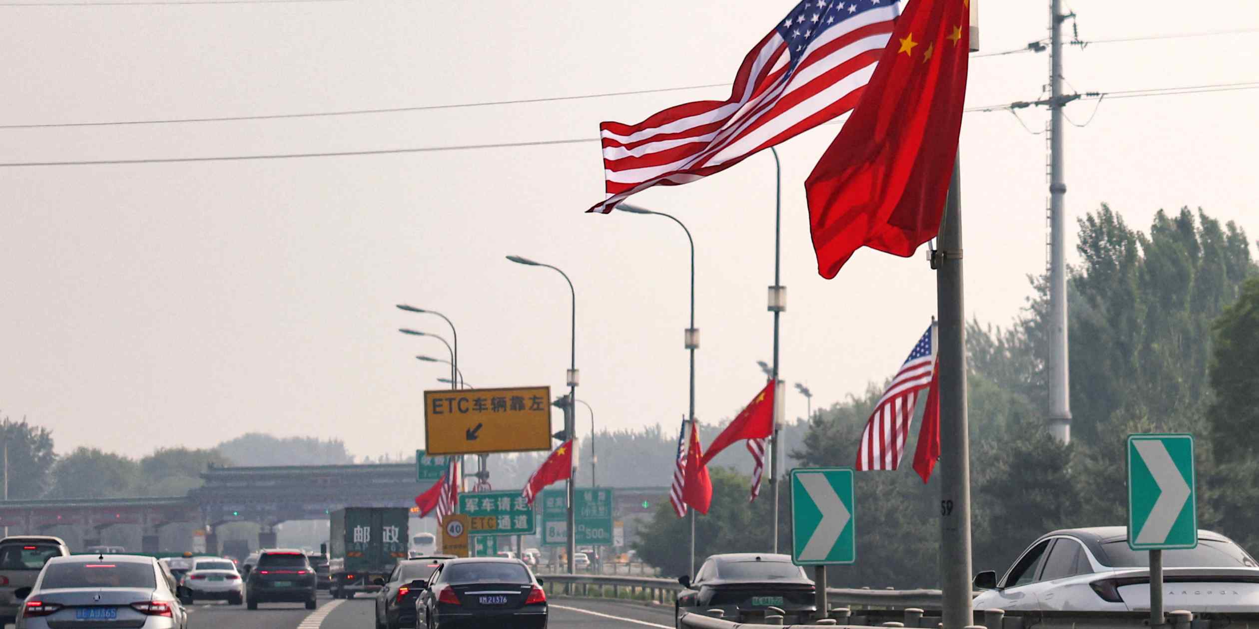 Trump-Xi summit live: Beijing prepares for US president’s evening arrival