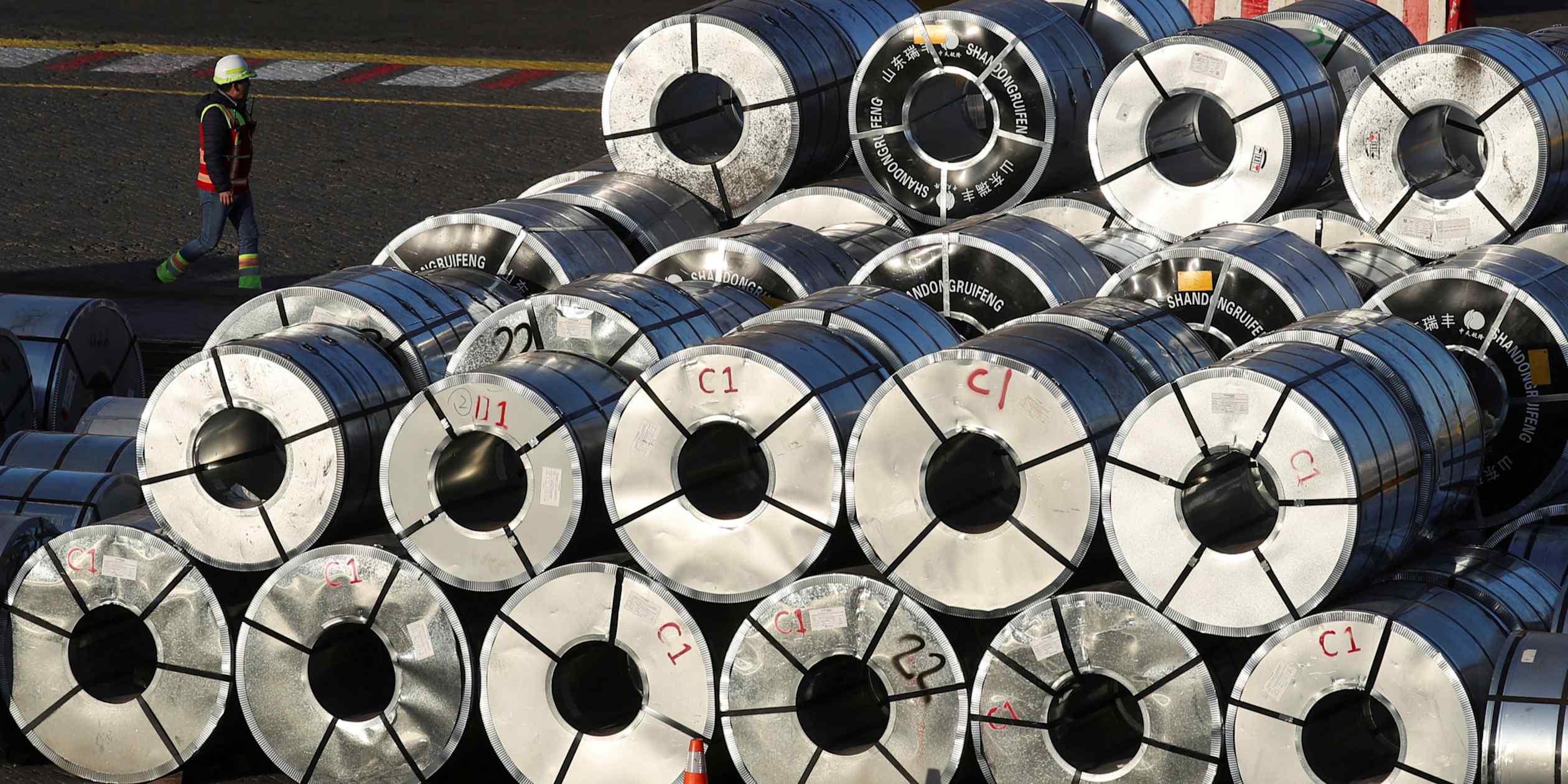 China pulled into public debate over subsidies by OECD report