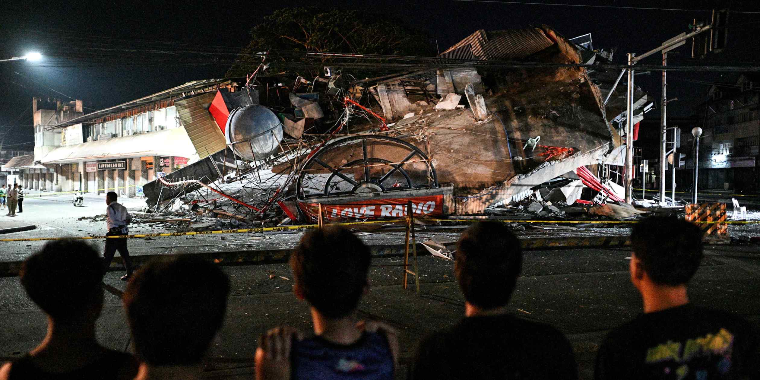 Death toll rises to 37 in Mindanao after 7.8-magnitude quake