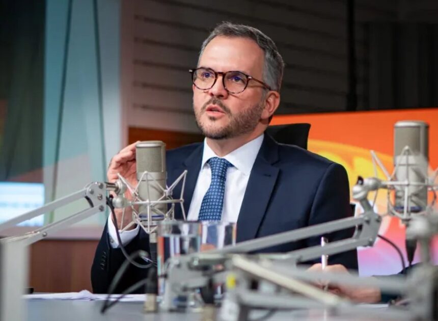 Government negotiates with Paraguay and Bolivia to facilitate auction of the Paraguay Waterway