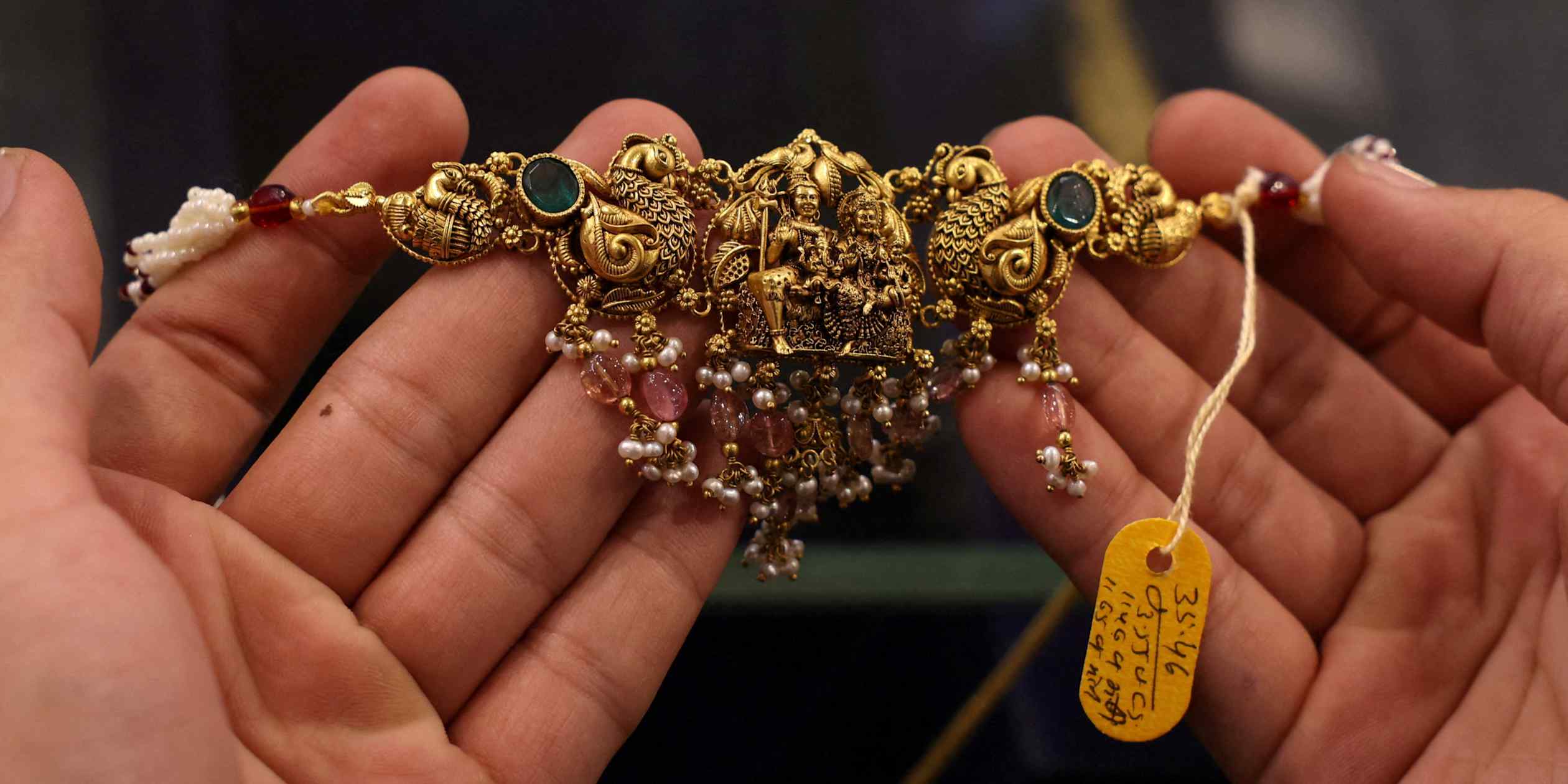 Indian families scale back on gold for weddings as prices hover near highs