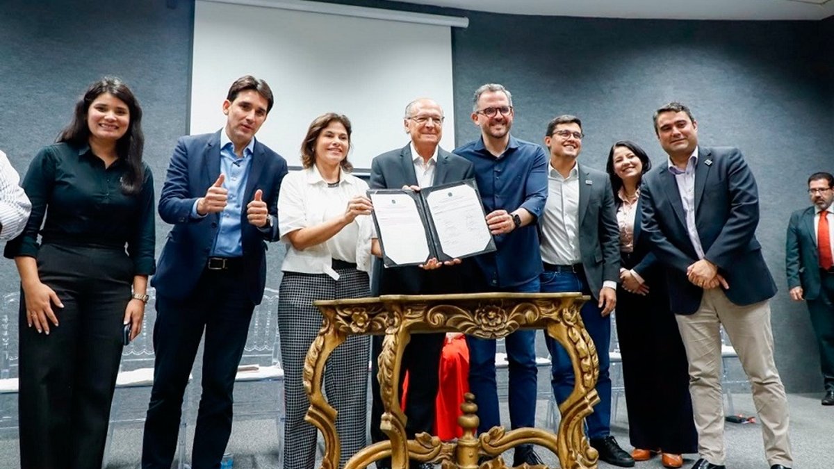 Port of Recife will receive R$115 million for dredging and infrastructure modernization