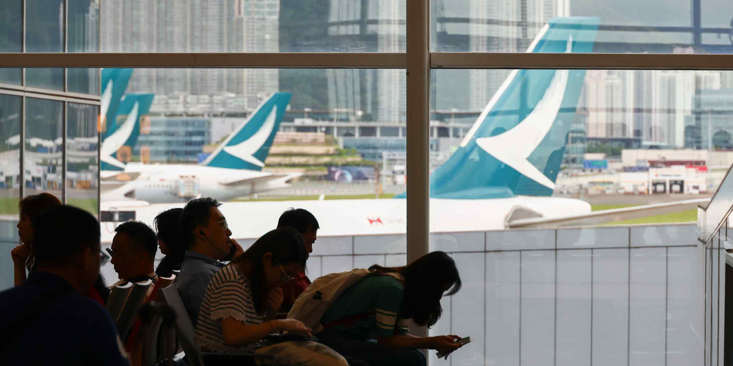 Swire dangles Cathay shares in $600m convertible bond issuance