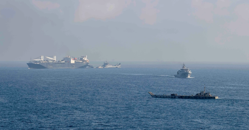 15 Fertiliser Ships Clear Strait of Hormuz