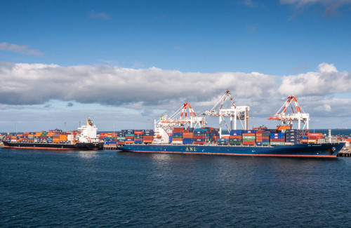 ANL enhances APR2 service with new Hong Kong call ANL vessel