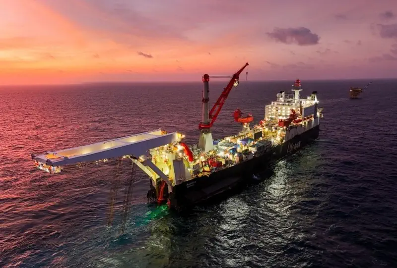 Allseas Readies Overhauled Solitaire Pipelayer for Gulf Return Allseas Readies Overhauled Solitaire Pipelayer for Gulf Return