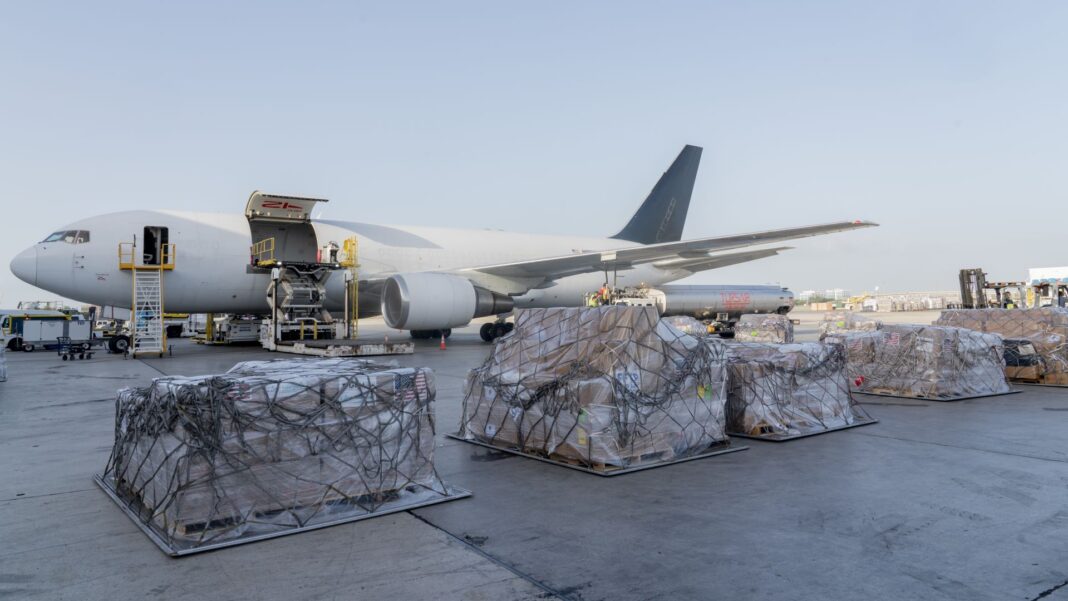 Amazon air bridge supports Venezuela earthquake relief Amazon air bridge supports Venezuela earthquake relief