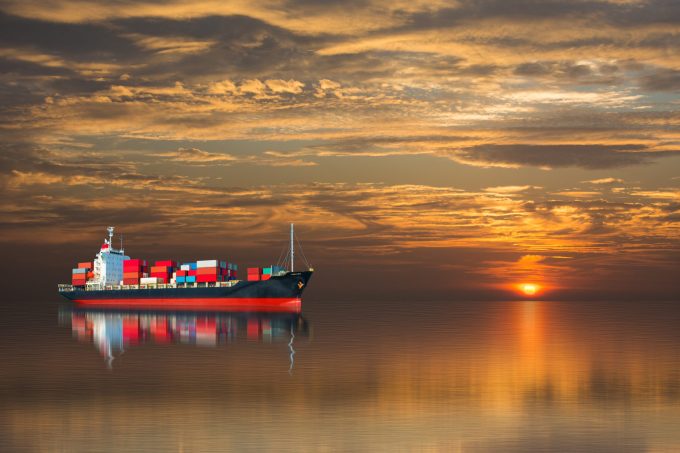 Charter market gathers new momentum as ocean rates keep rising dreamstime_l_93255487