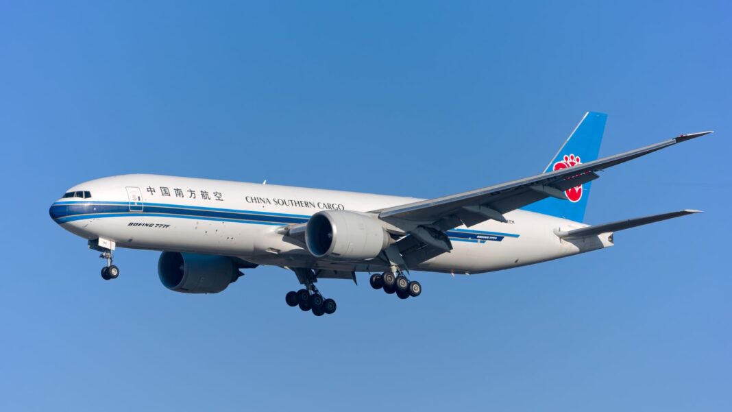 China Southern Airlines to lease Boeing 777-300 converted freighters
