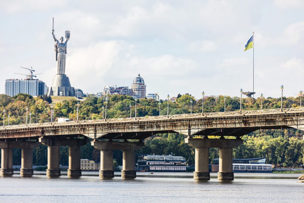 DB Cargo launches Kyiv office ‘to help Ukraine’s economic recovery’ DB Cargo launches Kyiv office ‘to help Ukraine’s economic recovery’