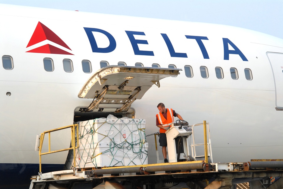 Delta raises Q2 cargo revenue with higher volumes Delta Cargo aircraft loading