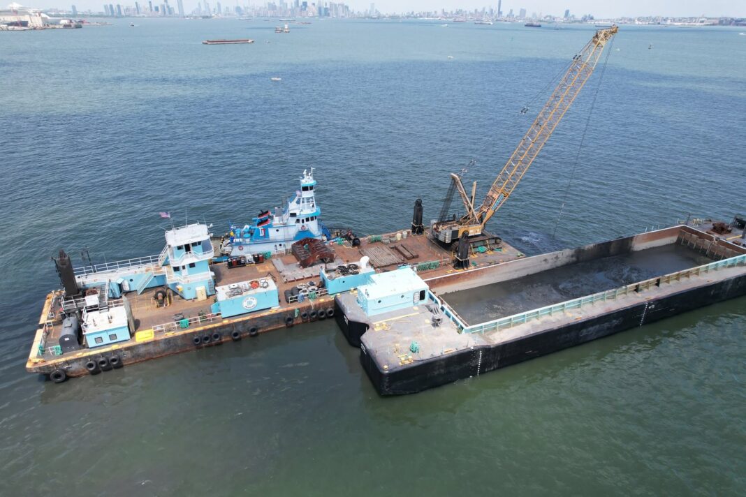 Donjon Marine wins USD 51.4 million maintenance dredging contract
