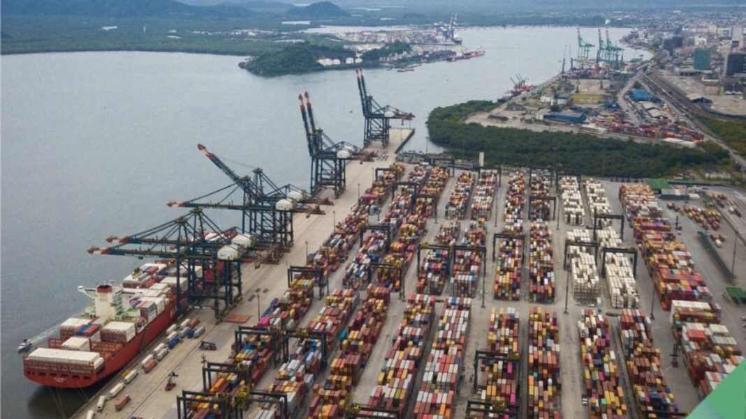 Empresas do Porto de Santos oferecem 23 vagas de emprego