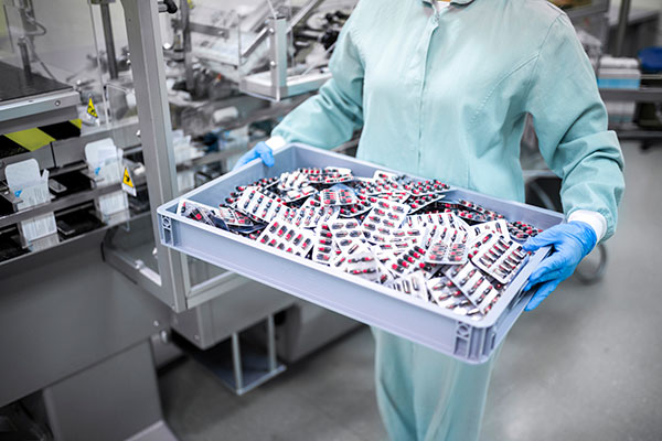 FDA Pilot Aims to Speed Up New U.S. Drug Manufacturing Plants FDA Pilot Aims to Speed Up New U.S. Drug Manufacturing Plants