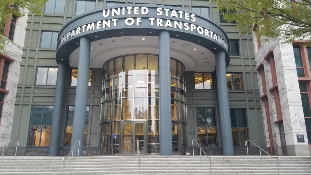 Federal grants set $62M for truck parking in five states Federal grants set $62M for truck parking in five states