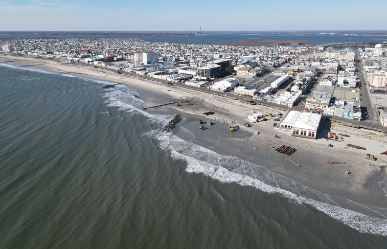 GLDD’s dredger Illinois gears up for Ocean City beach replenishment GLDD's dredger Illinois gears up for Ocean City beach replenishment