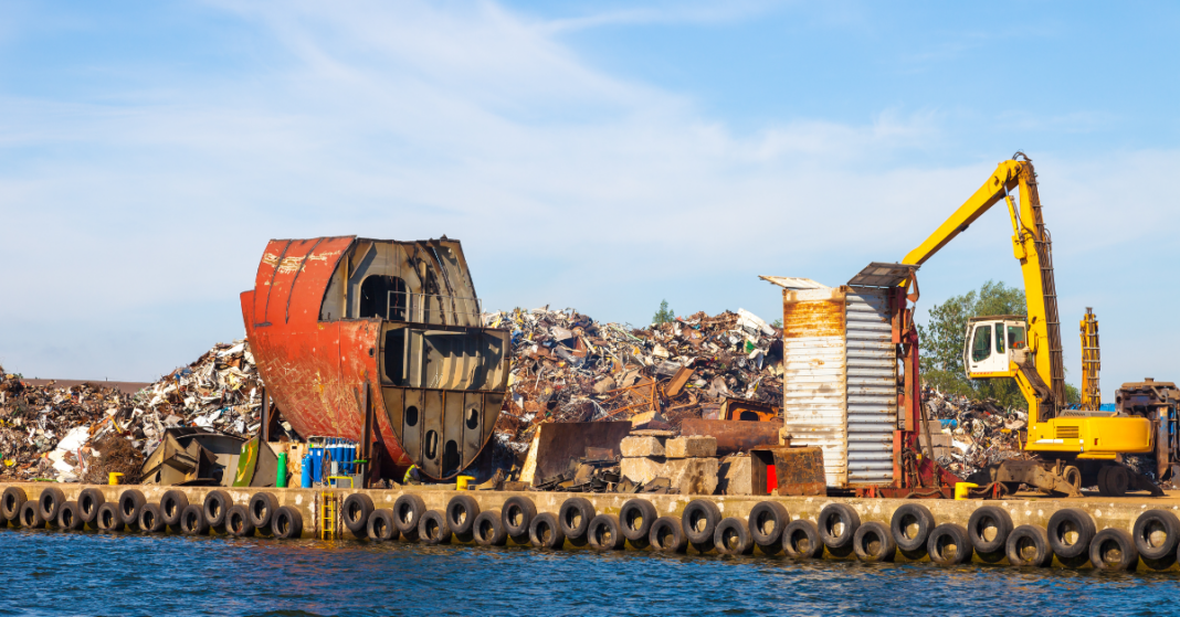 India Plans 16,000 Ship Recycling Push In 10 Years India Plans 16,000 Ship Recycling Push In 10 Years
