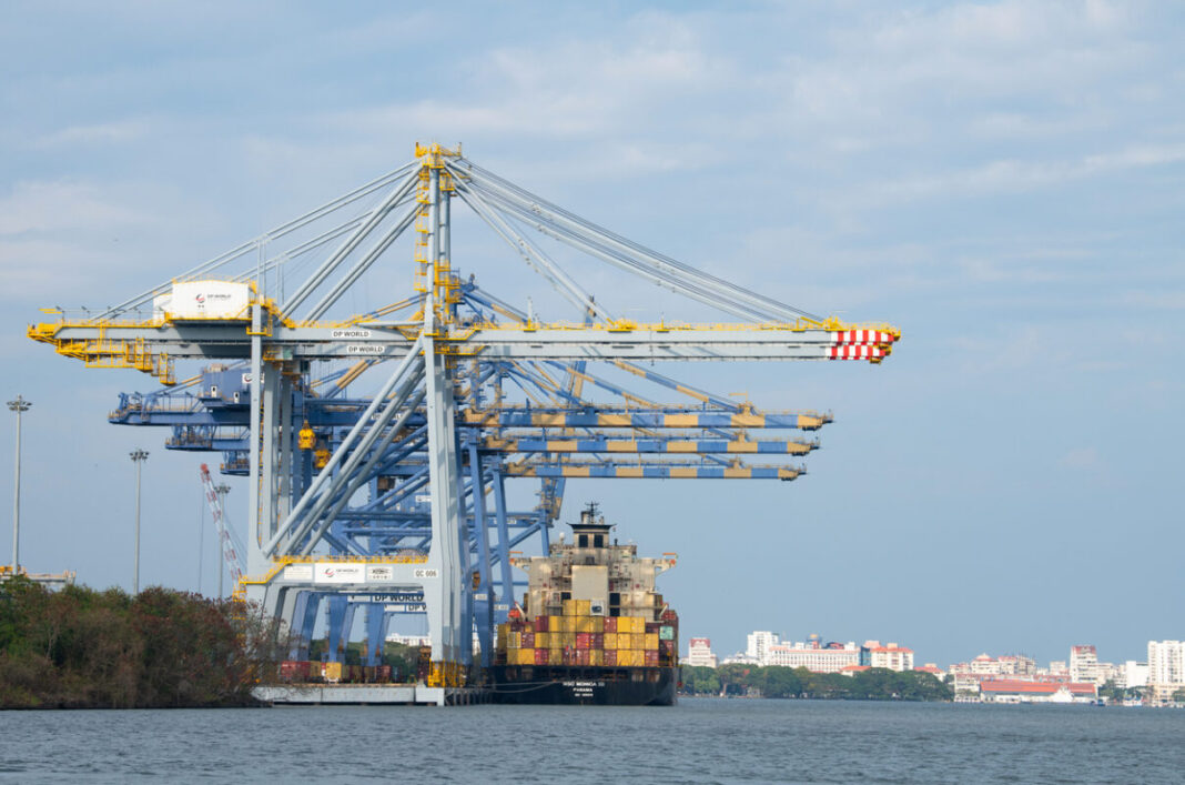 Indian Minister reviews Deendayal Port progress Indian Minister reviews Deendayal Port progress