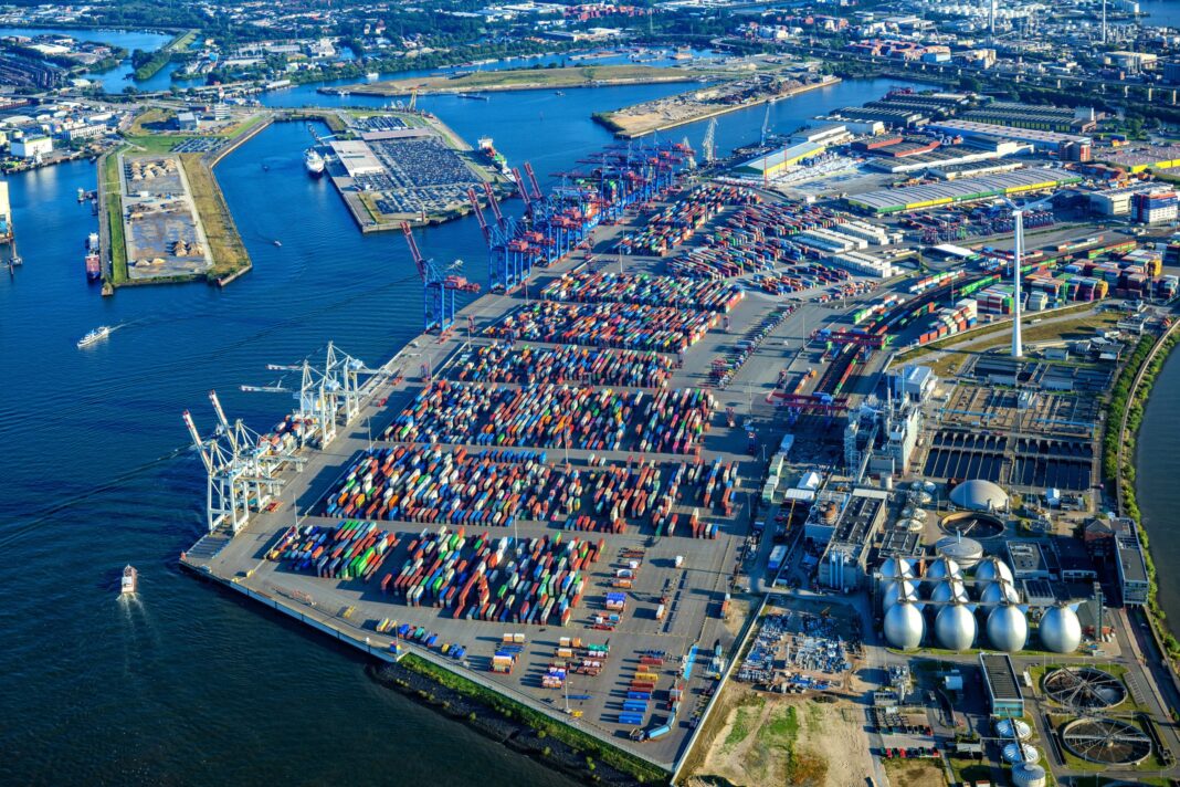 Infrastructure works force HHLA to adjust its 2026 expectations Infrastructure works force HHLA to adjust its 2026 expectations