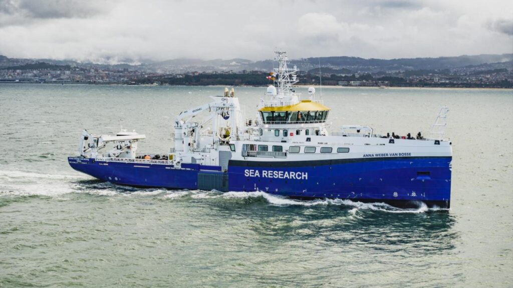 RV Anna Weber-van Bosse at the sea trials on 6 February at Vigo (Photo: ARMON)