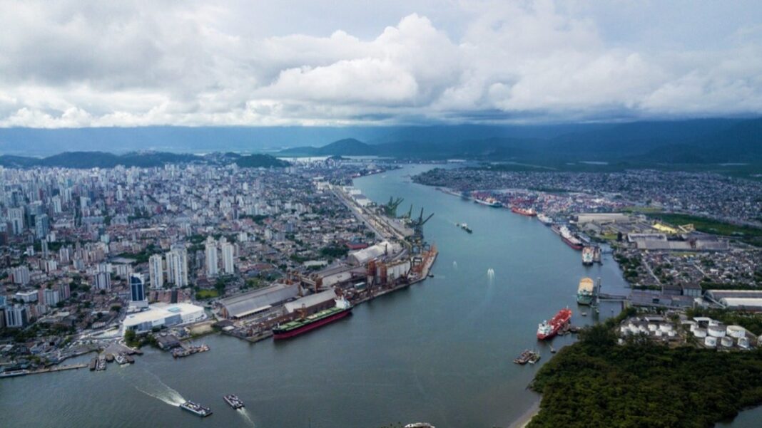 MSC and Maersk notify Cade about possible departure from BTP due to Tecon 10 dispute
