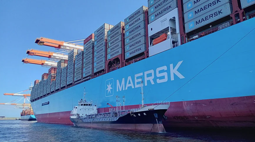 The ship Maersk Alette