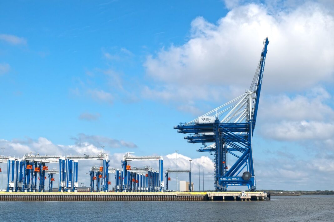 NS-UP merger could give Charleston needed rail boost: analyst Journal of Commerce Logo