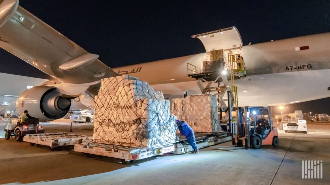 New airline cargo contract raises liability risk, logistics providers say New airline cargo contract raises liability risk, logistics providers say
