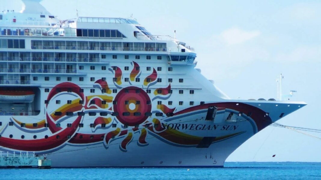 Norwegian Cruise Ship Resumes Baltic Itinerary After Extended Copenhagen Repairs Norwegian Sun Cruise Ship
