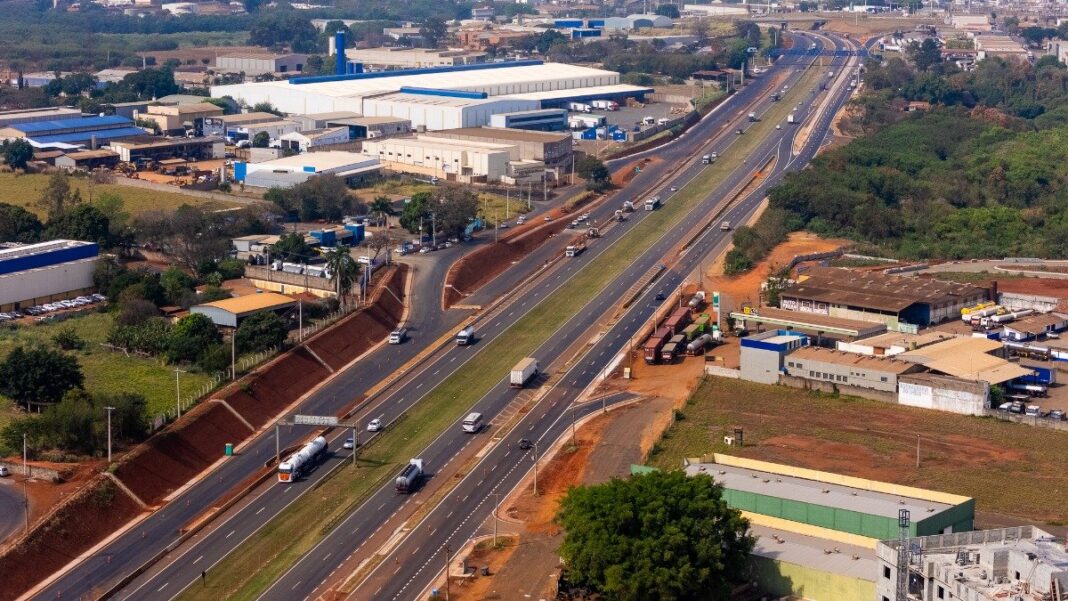 Paulínia: a choice for those seeking industrial growth and quality of life Paulínia: a choice for those seeking industrial growth and quality of life