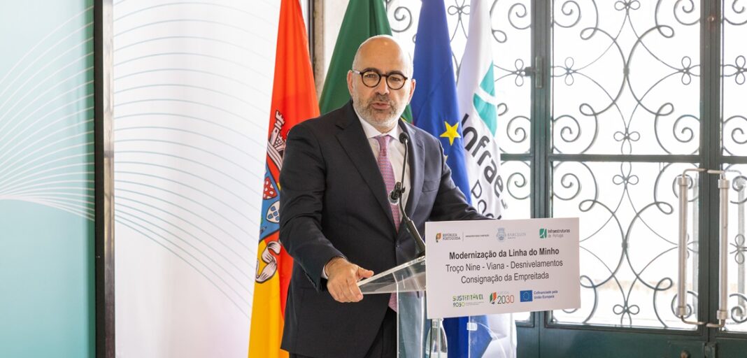 Portugal to renew main Lisbon–Porto line to ease mixed-traffic pressure Portugal to renew main Lisbon–Porto line to ease mixed-traffic pressure