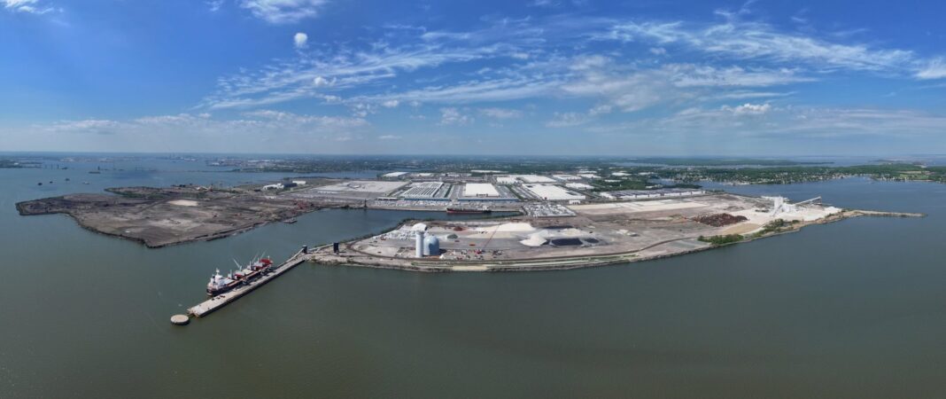 Tradepoint sues Bruks Siwertell ‣ WorldCargo News Tradepoint sues Bruks Siwertell ‣ WorldCargo News