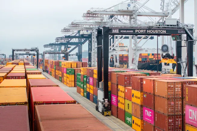 Transpacific ocean rates fueled by early peak, frontloading Transpacific ocean rates fueled by early peak, frontloading