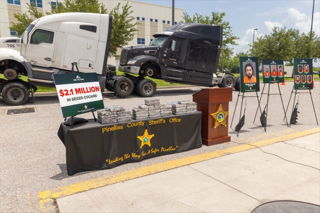 Truck tractors hauled 132 pounds of cocaine to Florida, sheriff says Truck tractors hauled 132 pounds of cocaine to Florida, sheriff says
